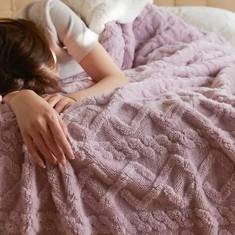 WarmWool – Cozy winter blanket made of lambswool and fleece