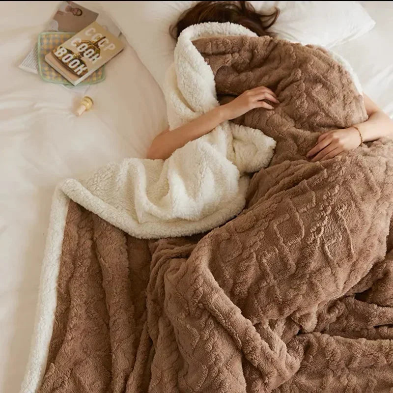 WarmWool – Cozy winter blanket made of lambswool and fleece