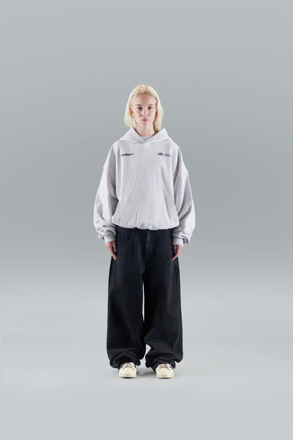 HeartWear – Lotte Hoodie | Symbool van Zelfliefde & Tijdloos Comfort