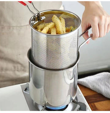 CookPro Fryer Set with Oil-Saving Technology – Compact & Crispy