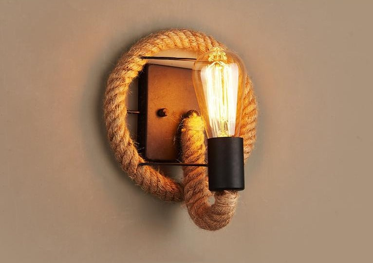 RusticRope – Vintage Rope Wall Lamp – Industrial Iron Retro Lighting