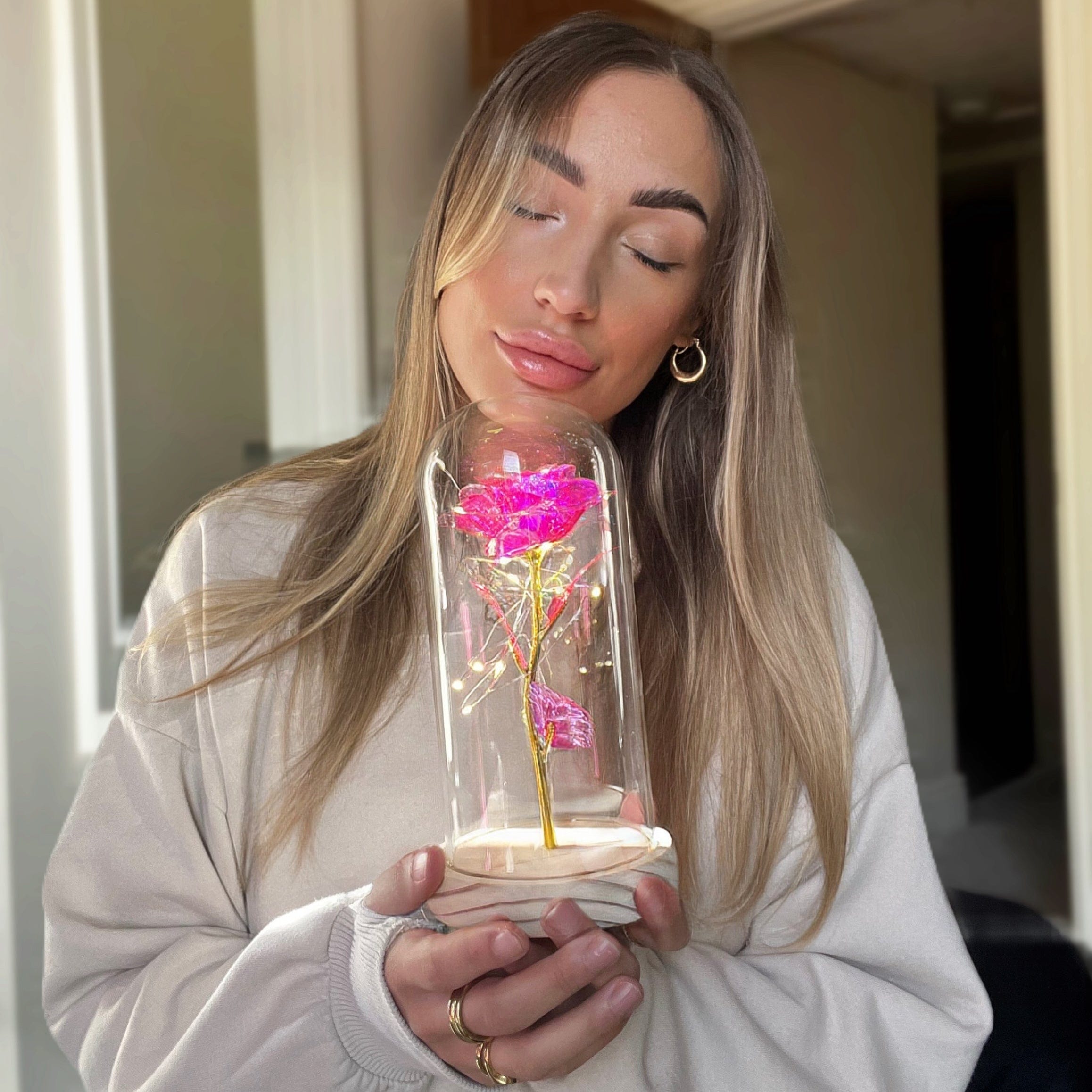 De Enchanted Sparkly Rose – Een tijdloos symbool van eeuwige liefde