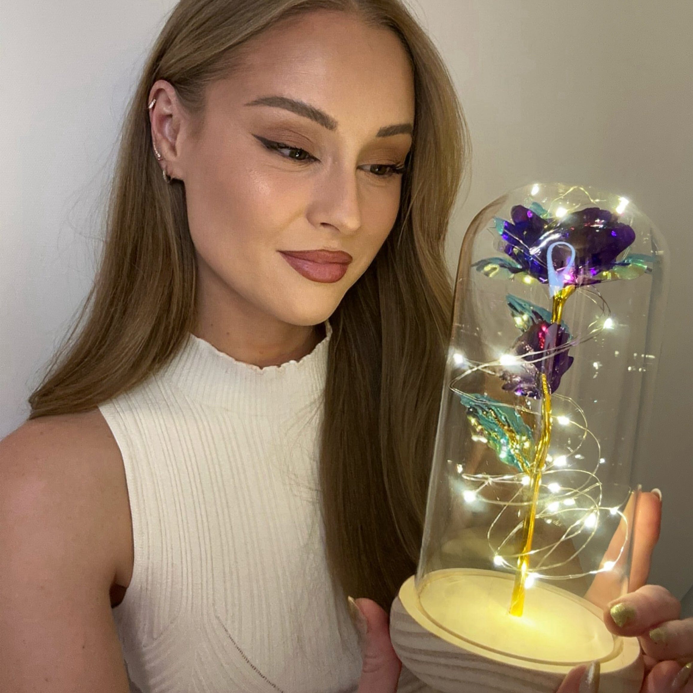 De Enchanted Sparkly Rose – Een tijdloos symbool van eeuwige liefde